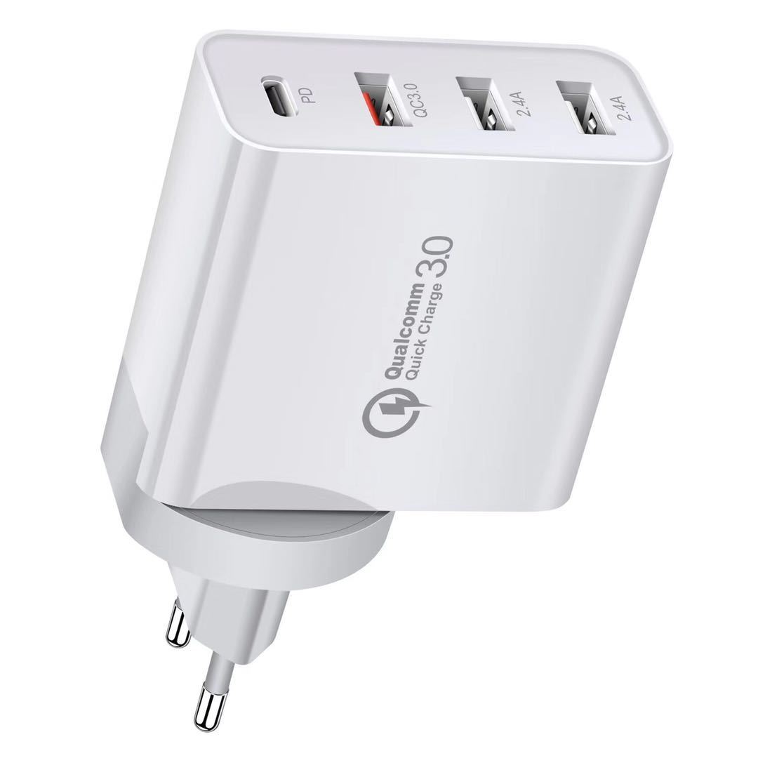 Fast Charge 4-Port USB Charger – PD & QC Technology for Rapid Charging